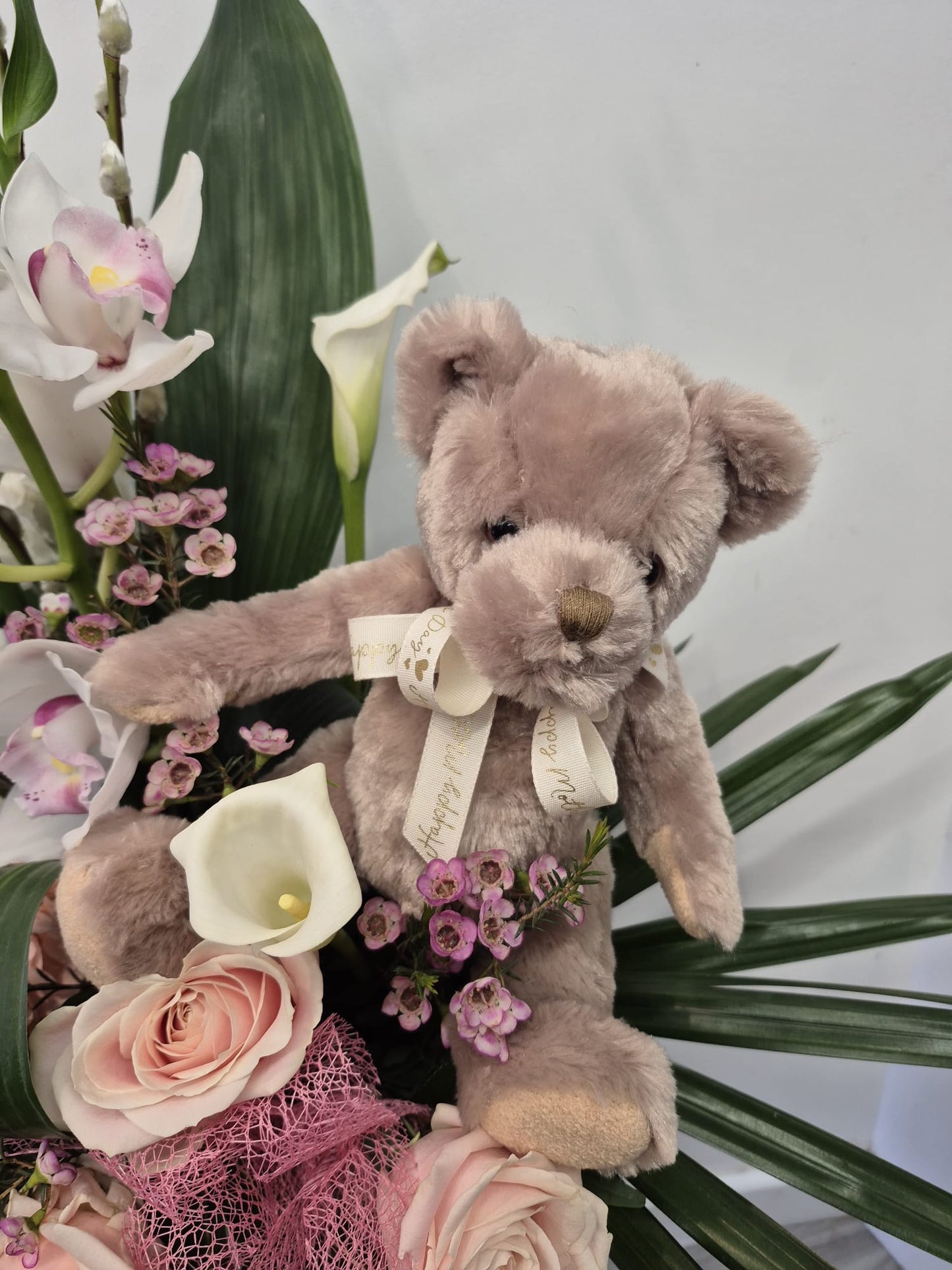 Modern Arrangement with Teddy or Candle (local delivery only)